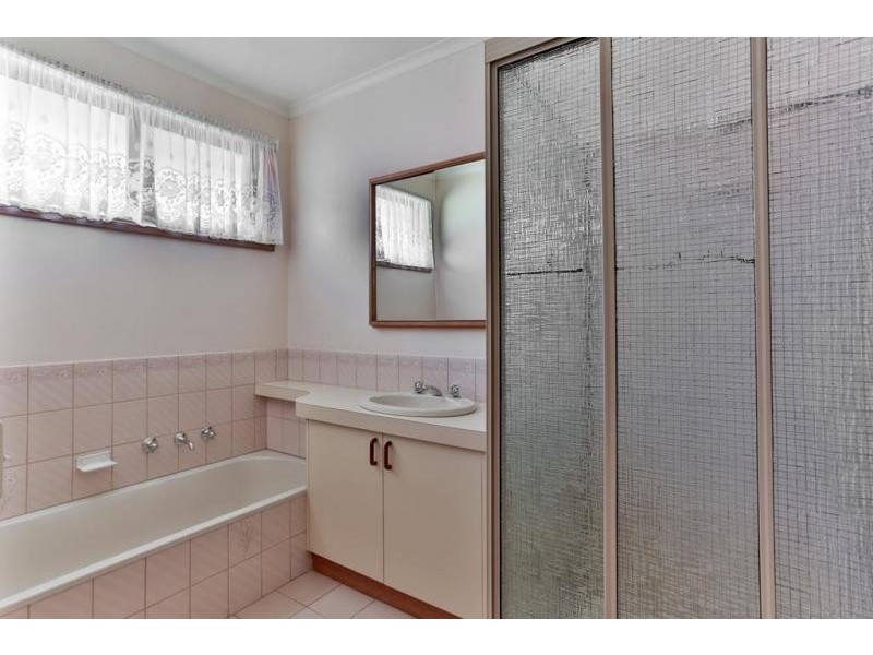 1/50 Marnie Road, Kennington VIC 3550