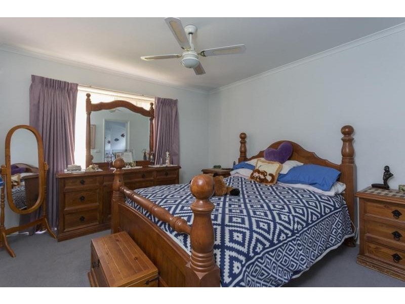 7 Hibiscus Court, Kangaroo Flat VIC 3555