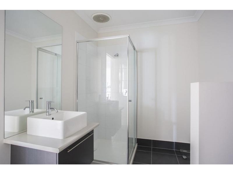 1/33 Strickland Road, East Bendigo VIC 3550