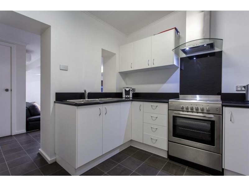 31 Booth Street, Golden Square VIC 3555