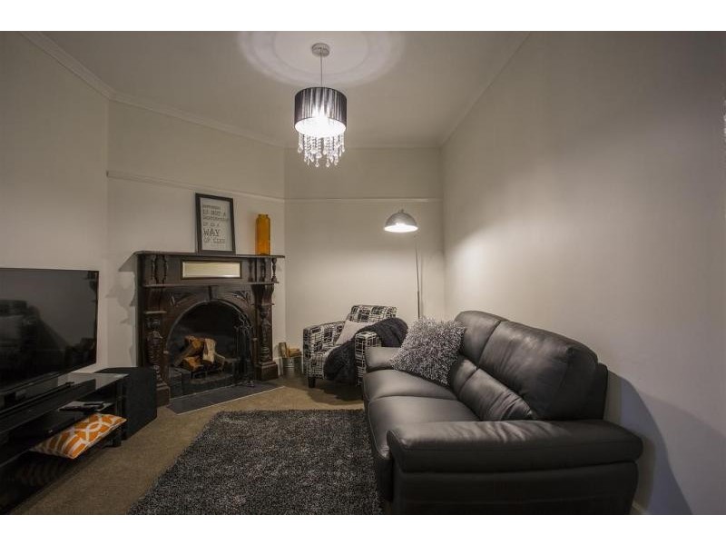 31 Booth Street, Golden Square VIC 3555