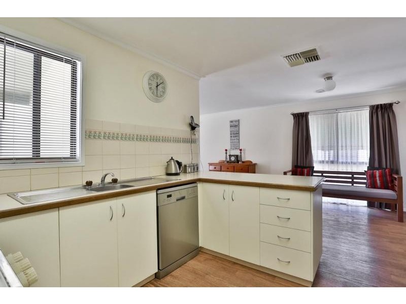 6 Averys Road, Eaglehawk VIC 3556