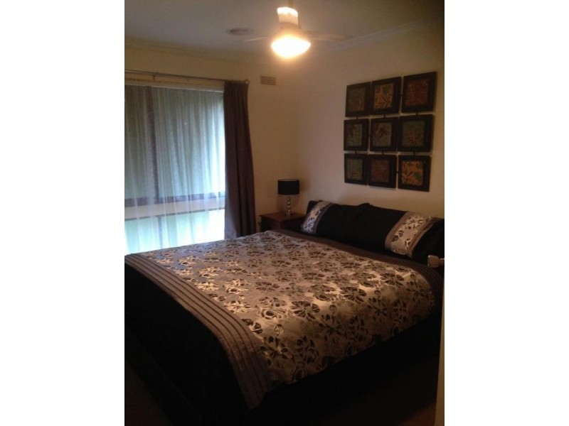 6 Averys Road, Eaglehawk VIC 3556