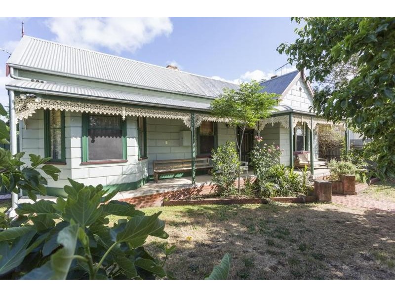 272 Rowan Street, Bendigo VIC 3550