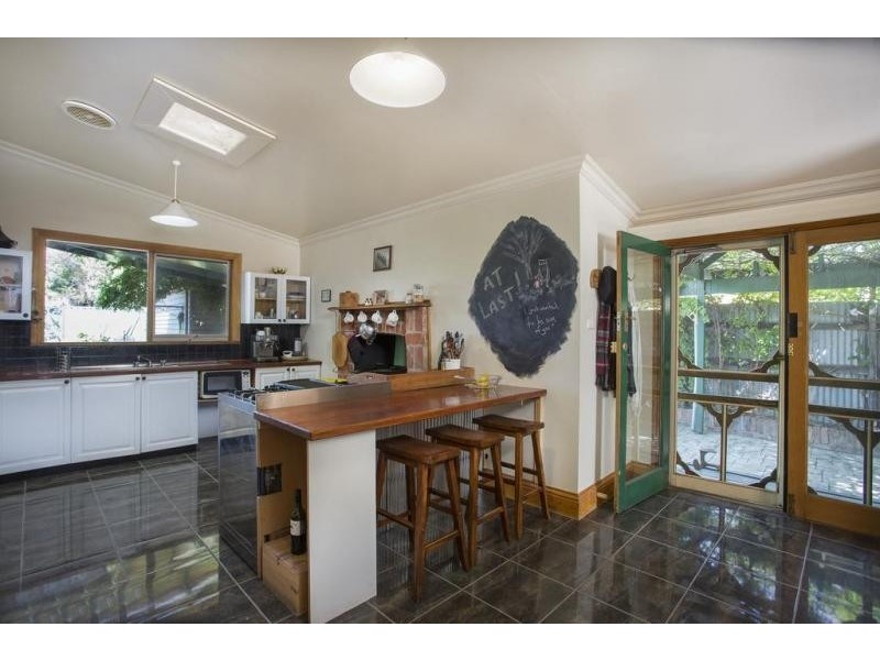 272 Rowan Street, Bendigo VIC 3550