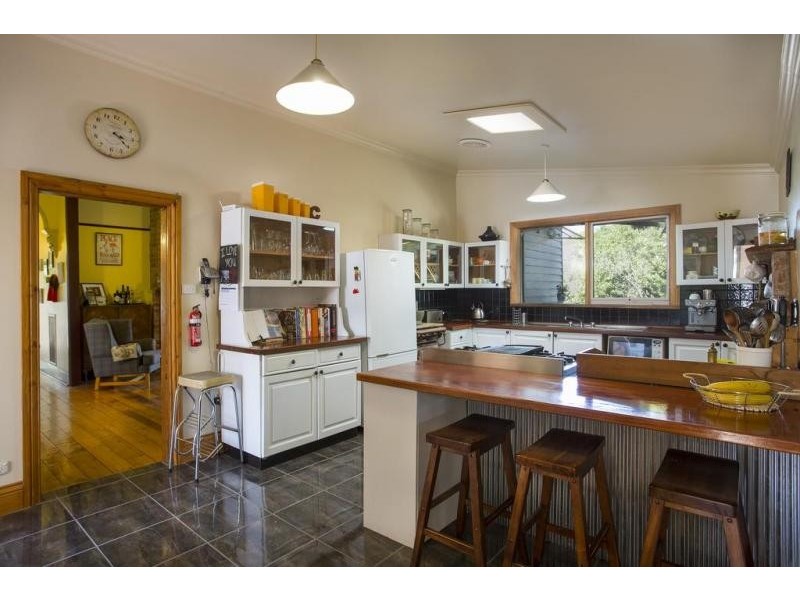 272 Rowan Street, Bendigo VIC 3550