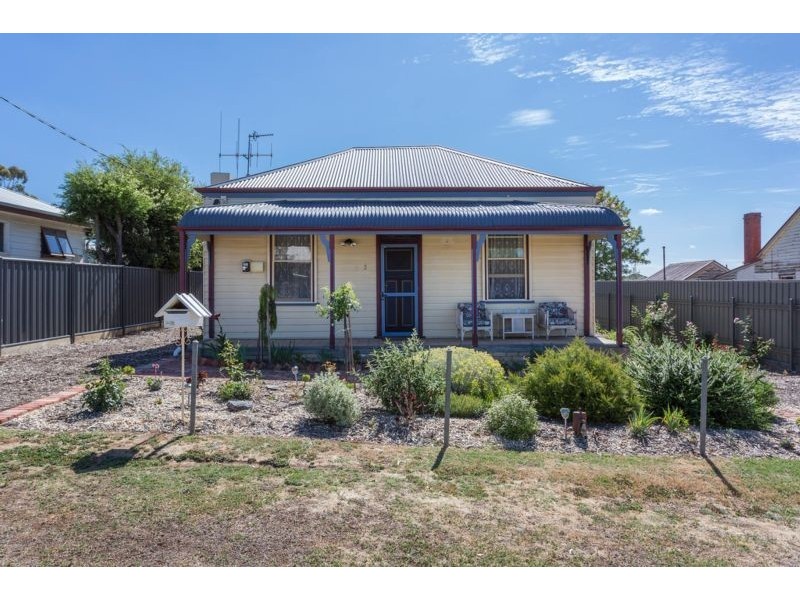 3 Bailey Street, California Gully VIC 3556
