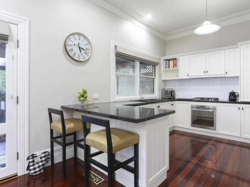 1 Malcolm Street, Quarry Hill VIC 3550