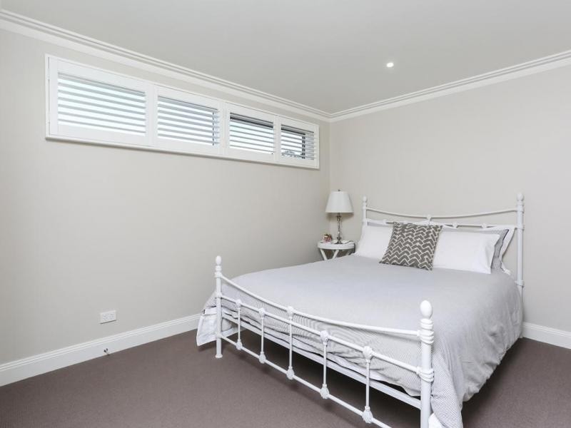 1 Malcolm Street, Quarry Hill VIC 3550