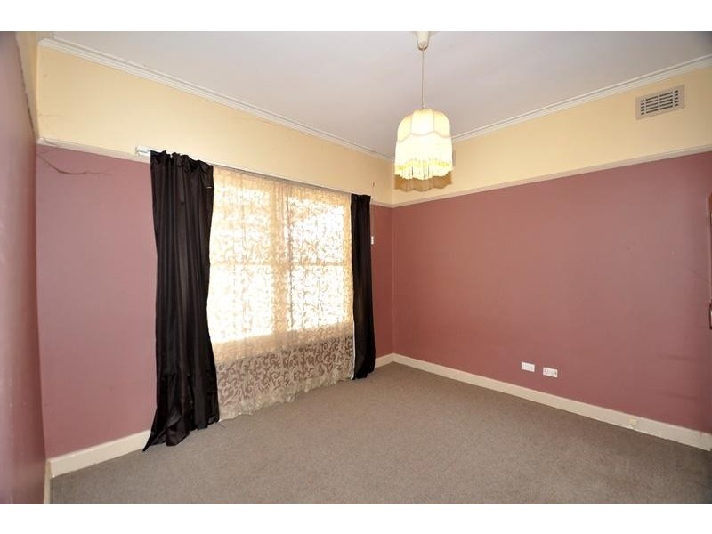 65 Powells Avenue, East Bendigo VIC 3550