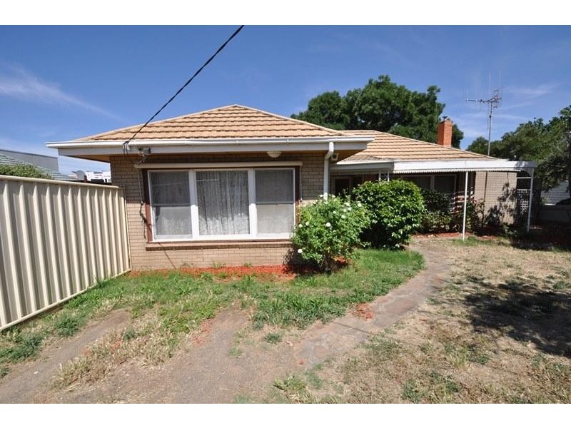 65 Powells Avenue, East Bendigo VIC 3550