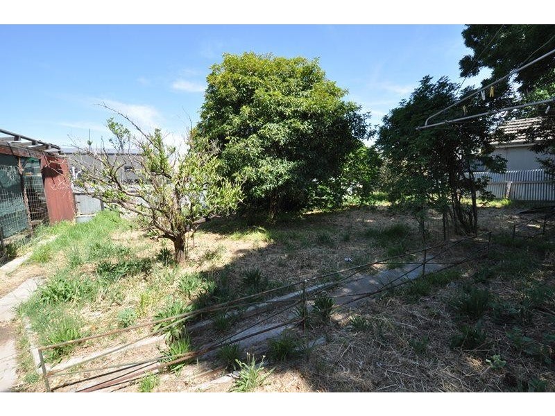 65 Powells Avenue, East Bendigo VIC 3550