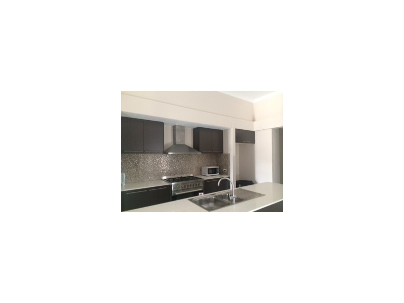 37 Greenfield Drive, Epsom VIC 3551