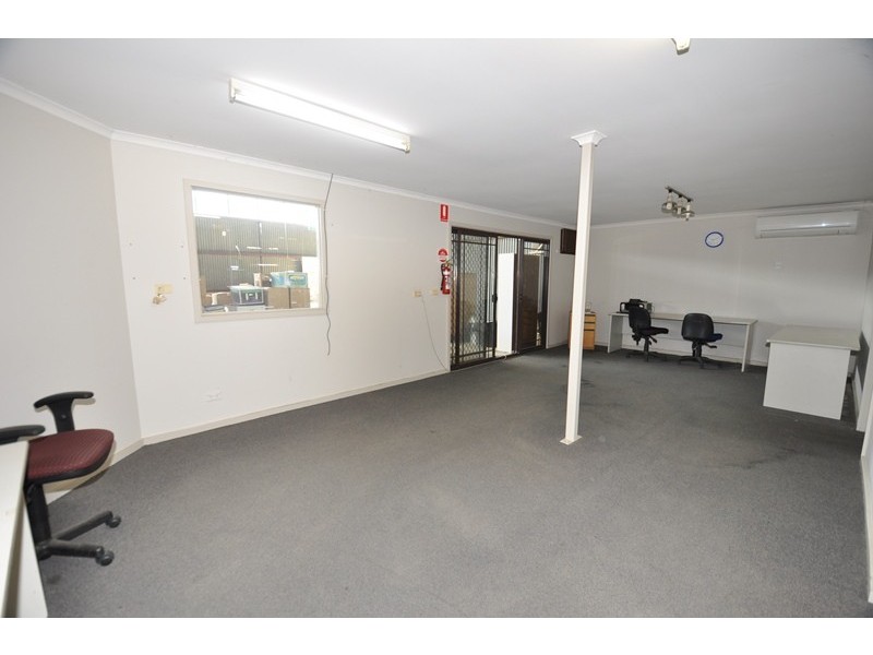 66 Collins Street, Kangaroo Flat VIC 3555