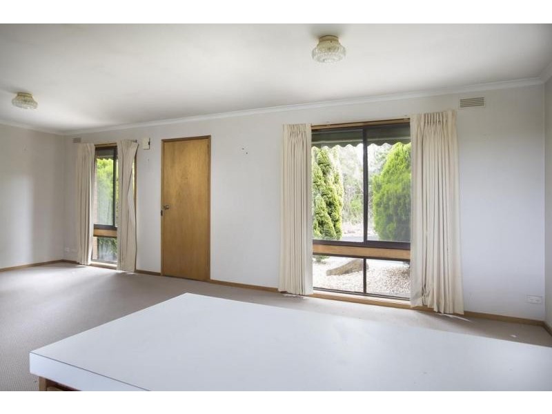 2/40 Mafeking Street South, Kennington VIC 3550