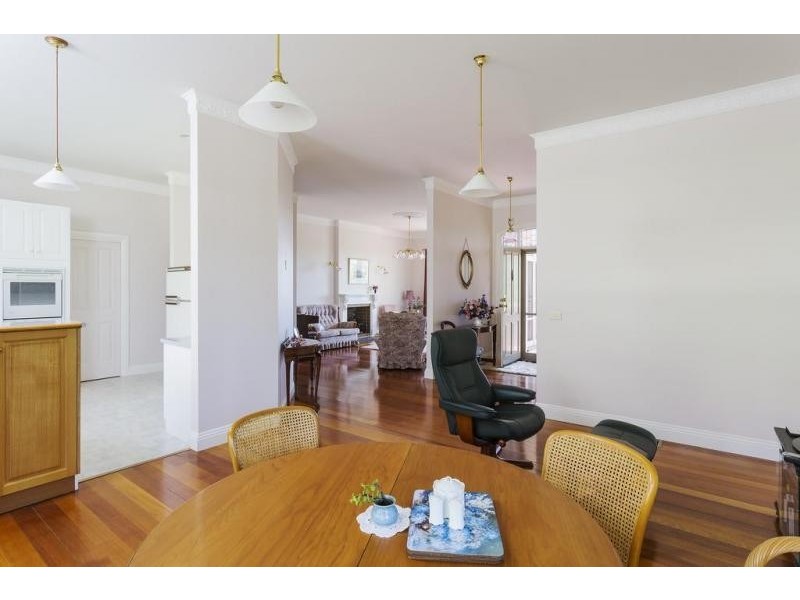 28 Landale Drive, Strathdale VIC 3550