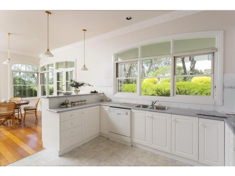 28 Landale Drive, Strathdale VIC 3550