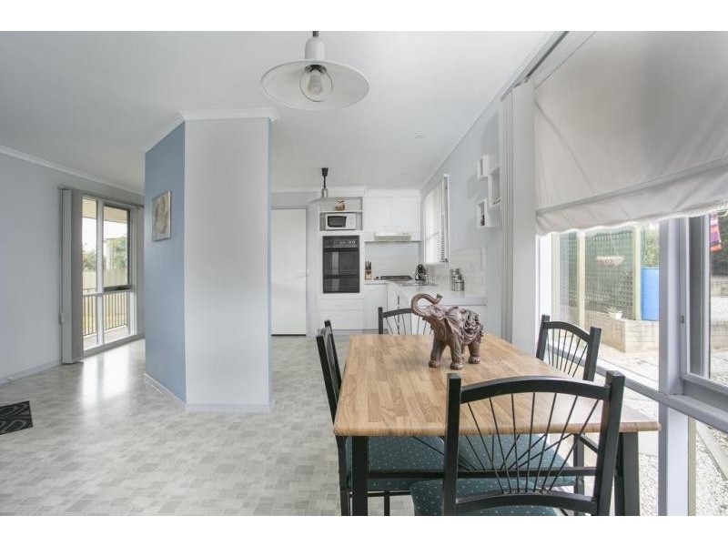 9 Buckie Street, California Gully VIC 3556