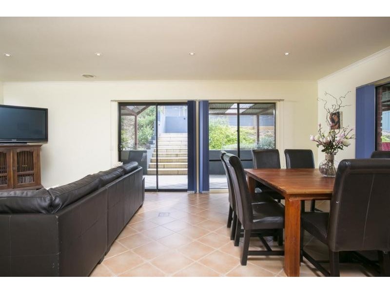 44 Keogh Drive, Spring Gully VIC 3550