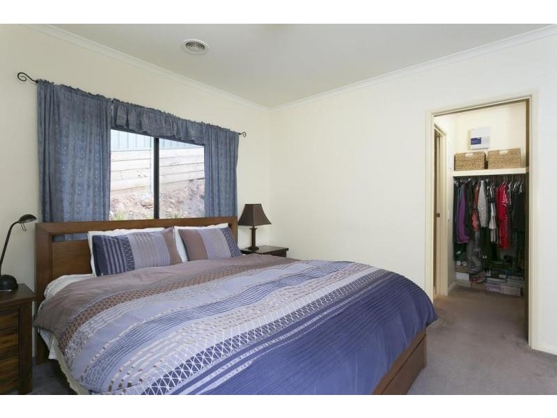 44 Keogh Drive, Spring Gully VIC 3550