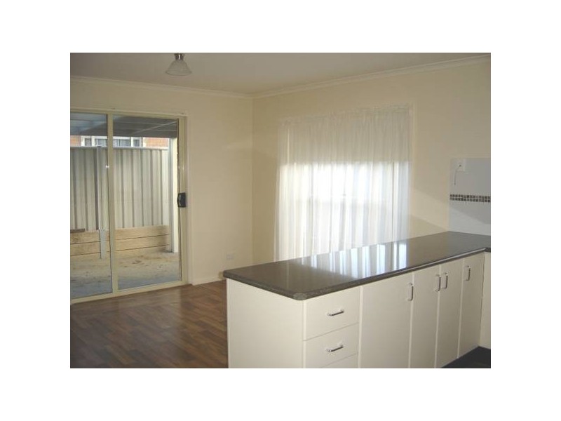 2/89 Queen Street, Kangaroo Flat VIC 3555