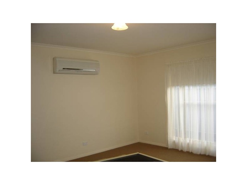 2/89 Queen Street, Kangaroo Flat VIC 3555