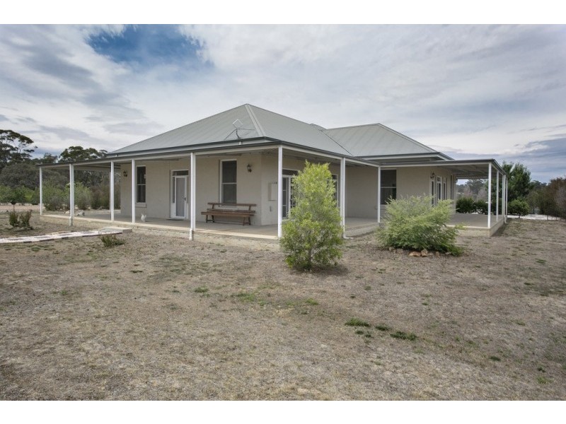 286 Patons Road, Axe Creek VIC 3551