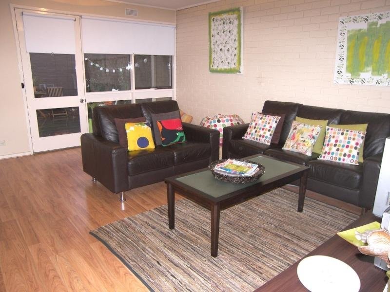 6/2 Hallam Street, Flora Hill VIC 3550