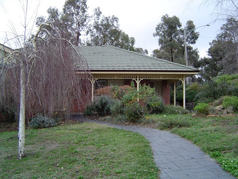 10 Harley Mews, Strathdale VIC 3550