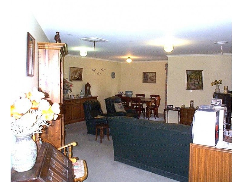 10 Harley Mews, Strathdale VIC 3550