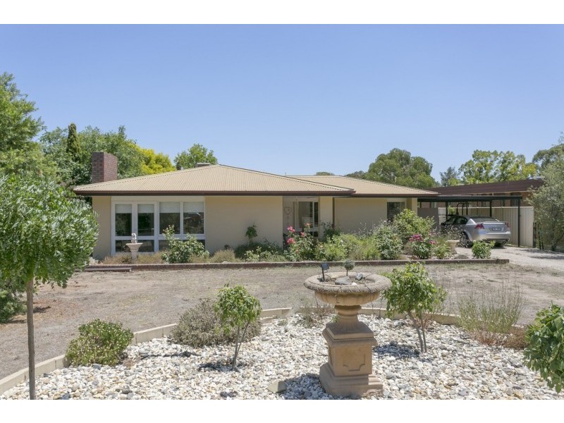 74 Taylor Street, Ascot VIC 3551