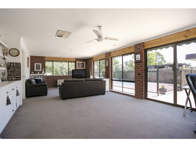 74 Taylor Street, Ascot VIC 3551