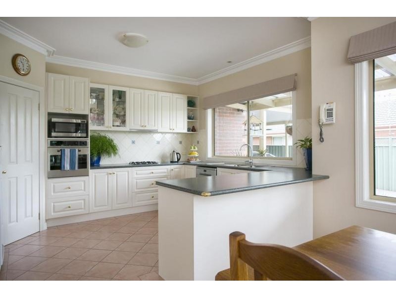 14 Lewana Way, Strathfieldsaye VIC 3551