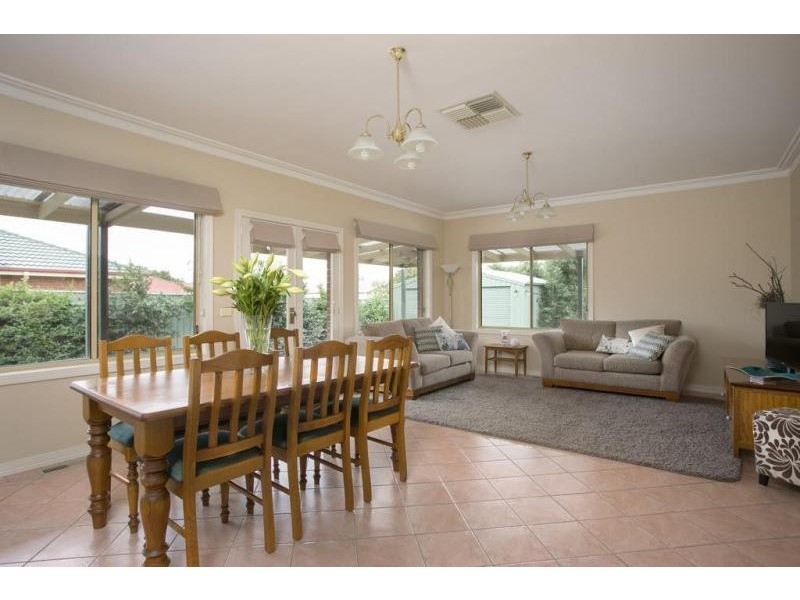 14 Lewana Way, Strathfieldsaye VIC 3551