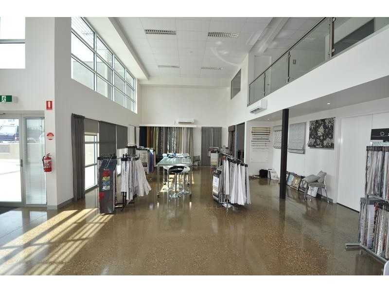 2/7 Contempo Court, Strathdale VIC 3550