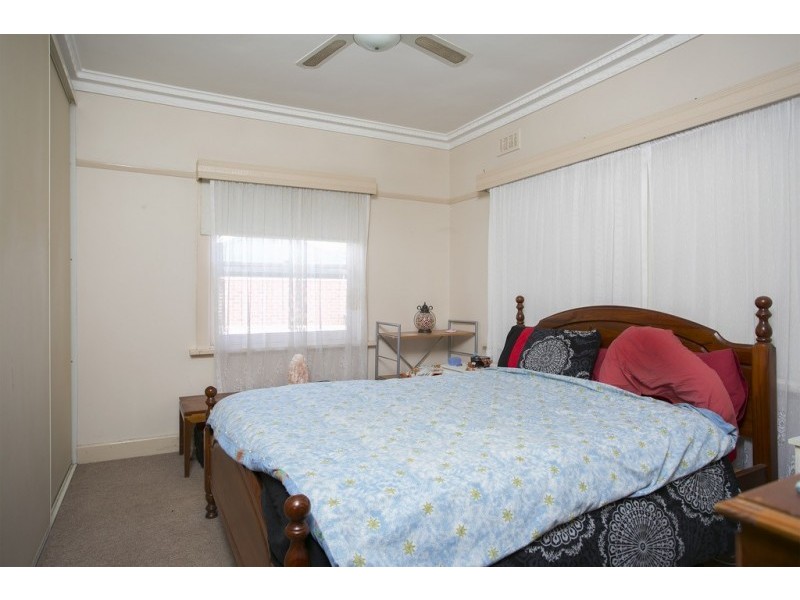 23 Archer Street, Kangaroo Flat VIC 3555