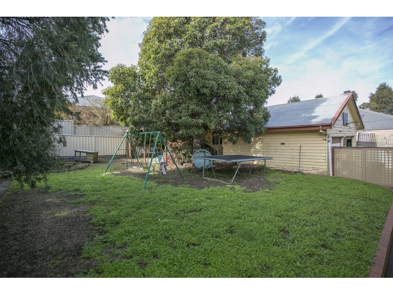 23 Archer Street, Kangaroo Flat VIC 3555