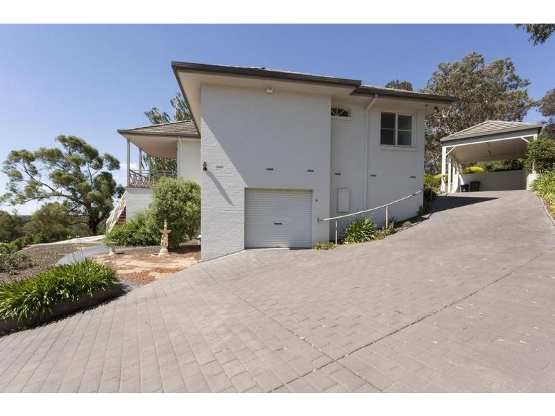 28 – 30 Landale Drive, Strathdale VIC 3550