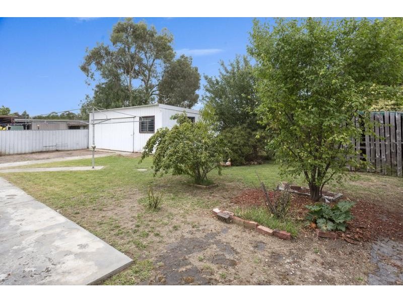 3 View Street, Kangaroo Flat VIC 3555