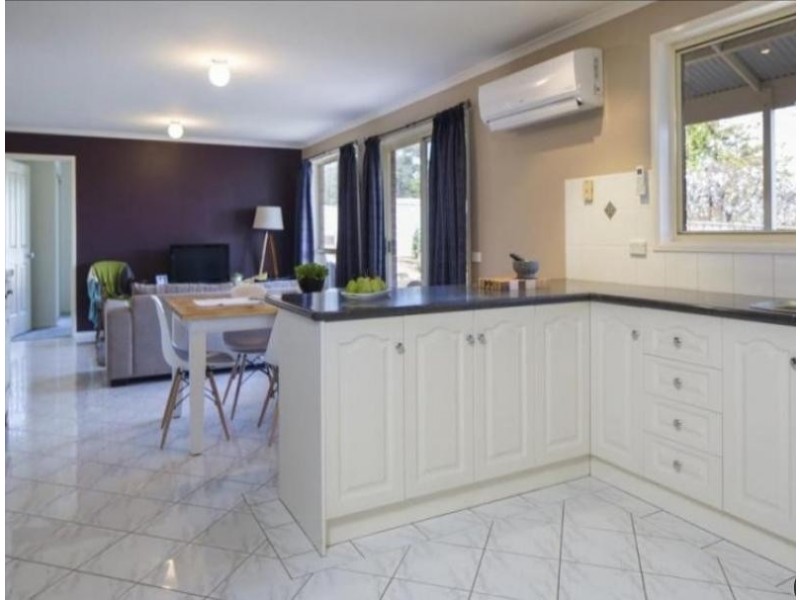 16 Weatherby Drive, Strathdale VIC 3550