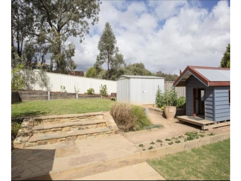 16 Weatherby Drive, Strathdale VIC 3550