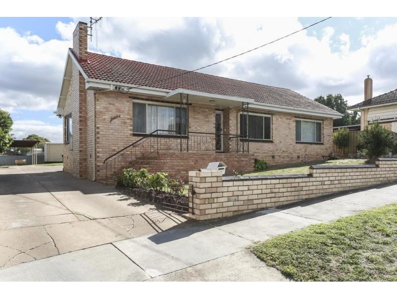 7 Leonard Avenue, Flora Hill VIC 3550