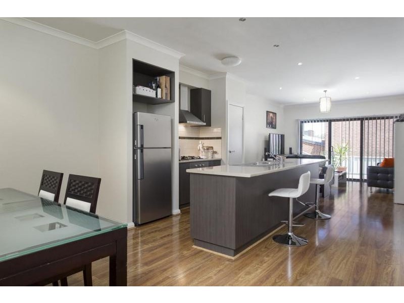 22 Lansell Street, Kangaroo Flat VIC 3555