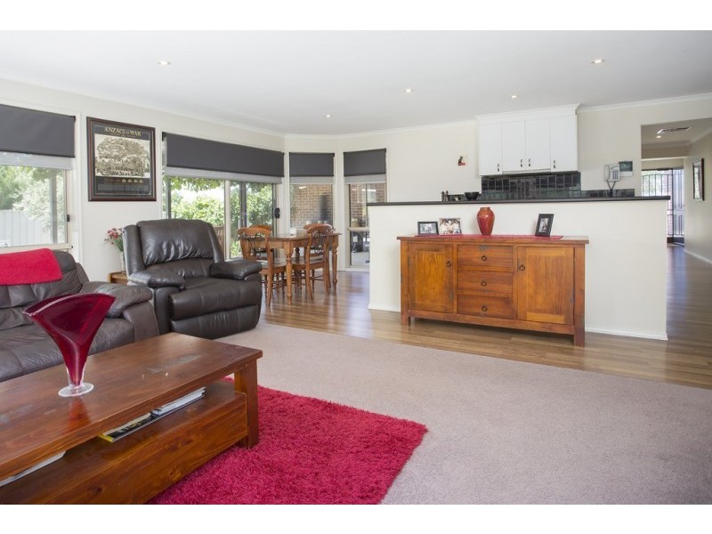 13 Arthurs Crescent, Strathfieldsaye VIC 3551