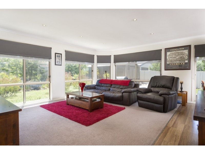 13 Arthurs Crescent, Strathfieldsaye VIC 3551