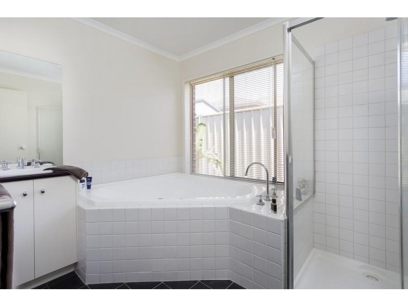 13 Arthurs Crescent, Strathfieldsaye VIC 3551