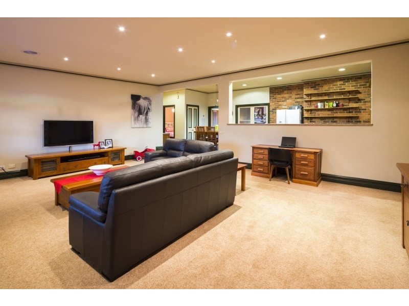 8 Woodlea Close, Strathfieldsaye VIC 3551