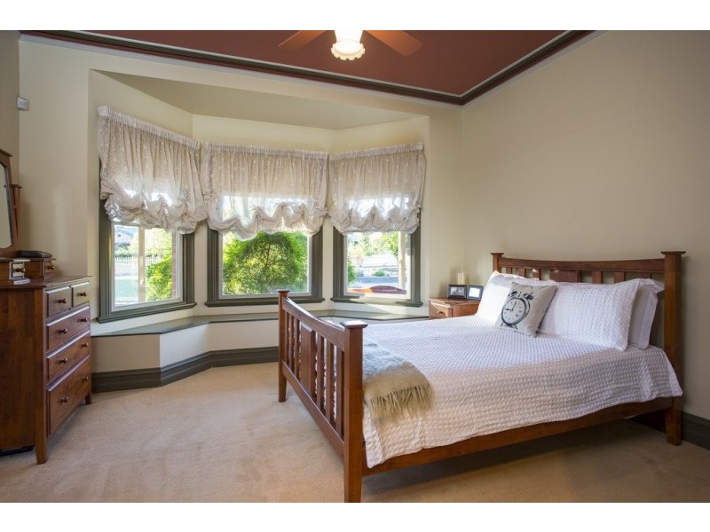 8 Woodlea Close, Strathfieldsaye VIC 3551