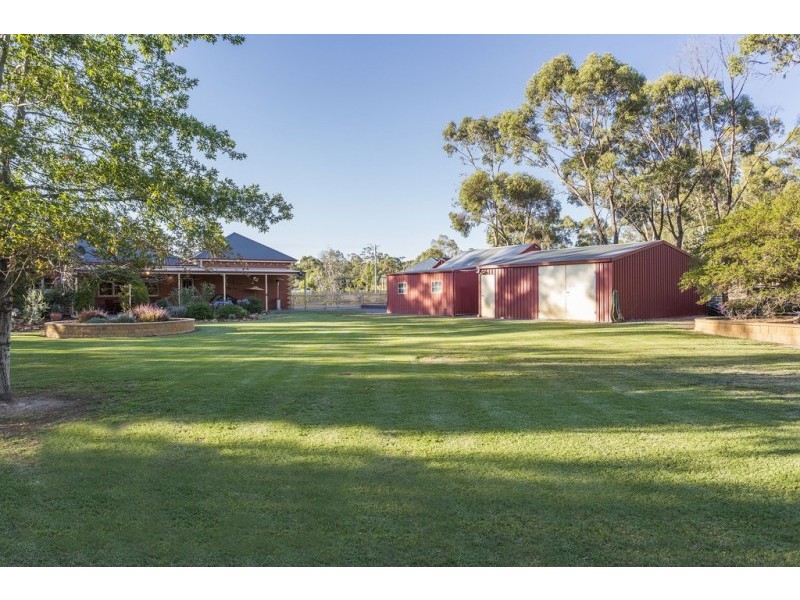 8 Woodlea Close, Strathfieldsaye VIC 3551