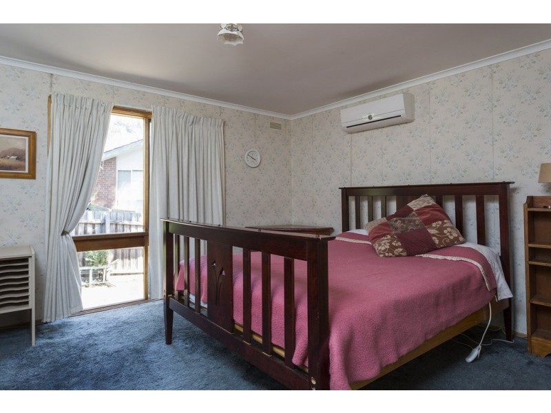 24 Wirth Street, Flora Hill VIC 3550